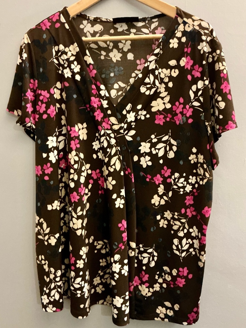 Lane Bryant Floral Faux Wrap Top Brown Pink White Plus Size 18/20